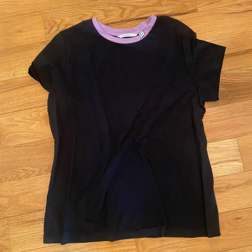 L black tshirt with purple neck brand: isaacmizrahi never worn